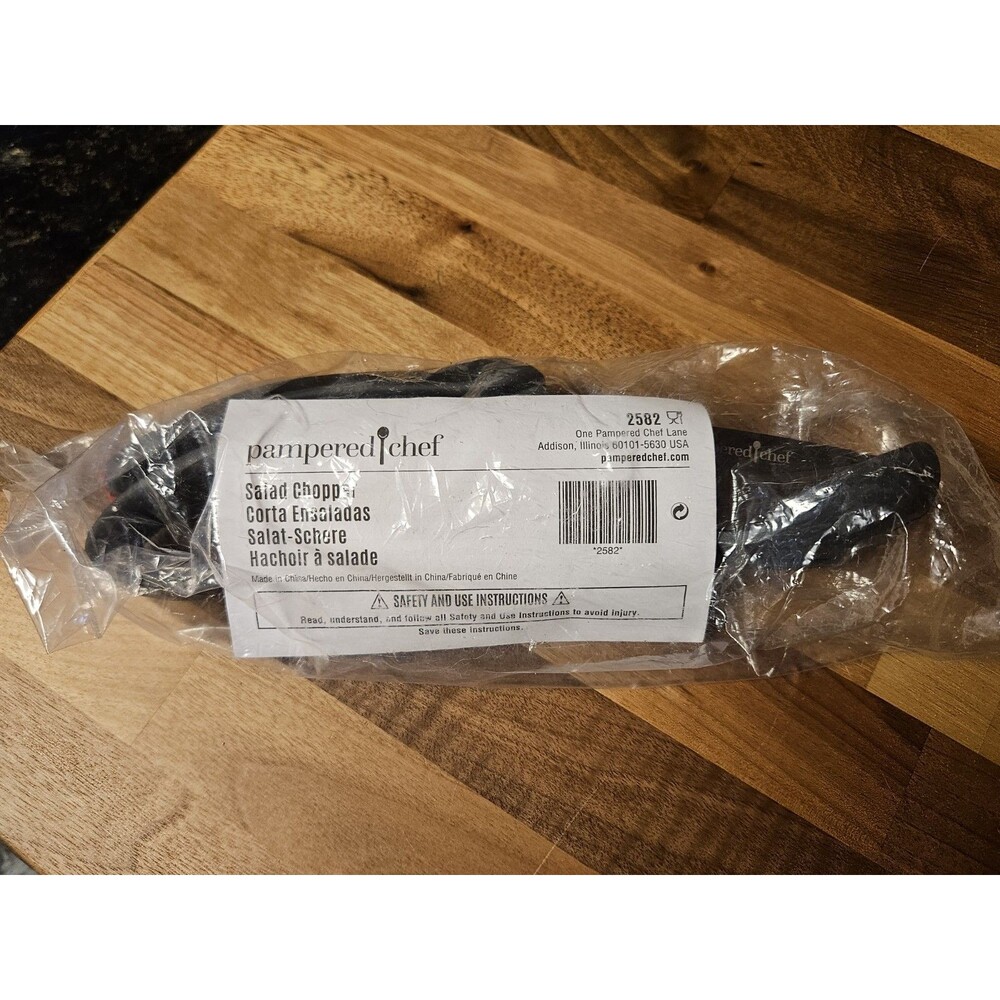 NIP Pampered Chef Salad Chopper #2582 โ Double Blade Lettuce Scissors